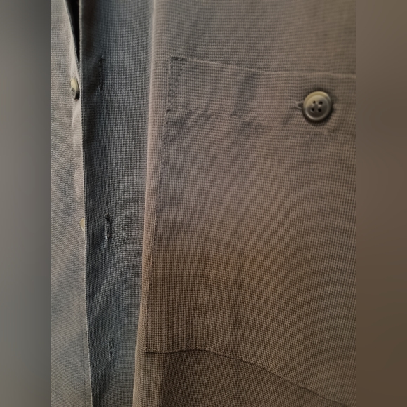 UNTIED Sueded Men's S/S Button Up Shirt - XL - Picture 2 of 2